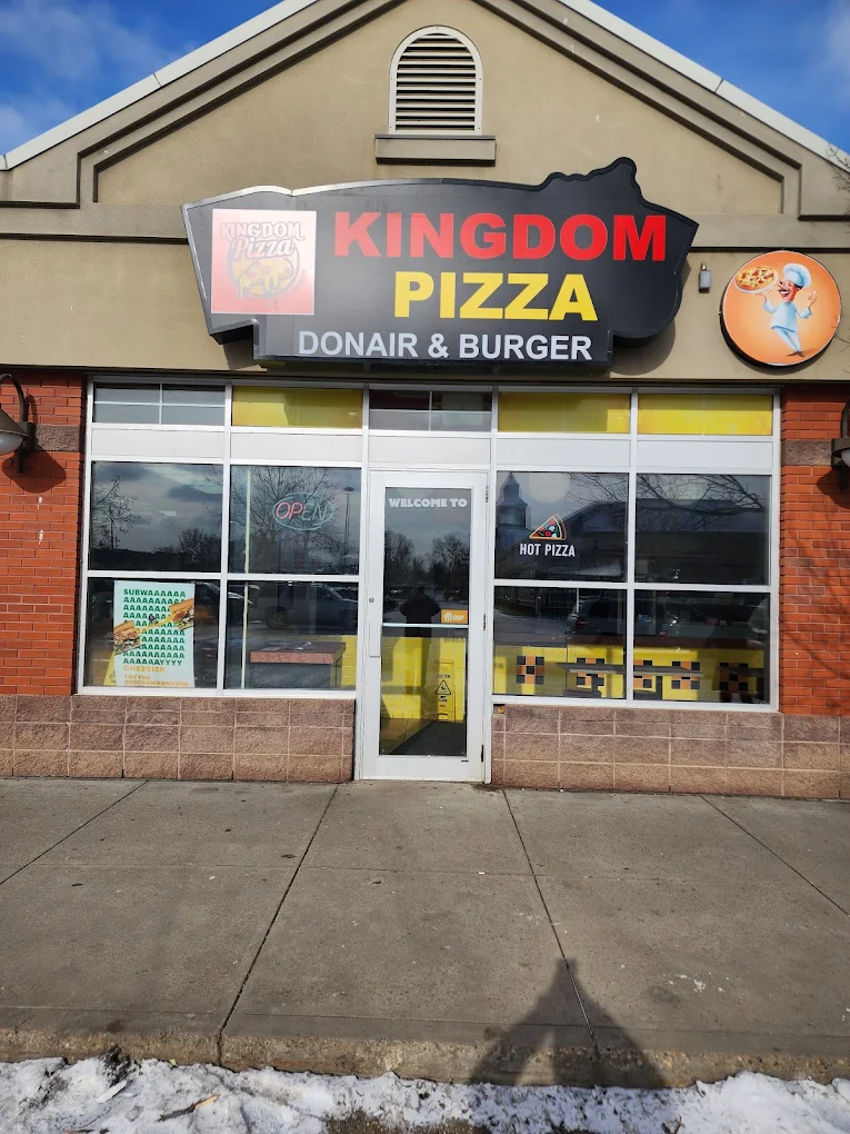 Best Pizza Restaurant in Edmonton, AB